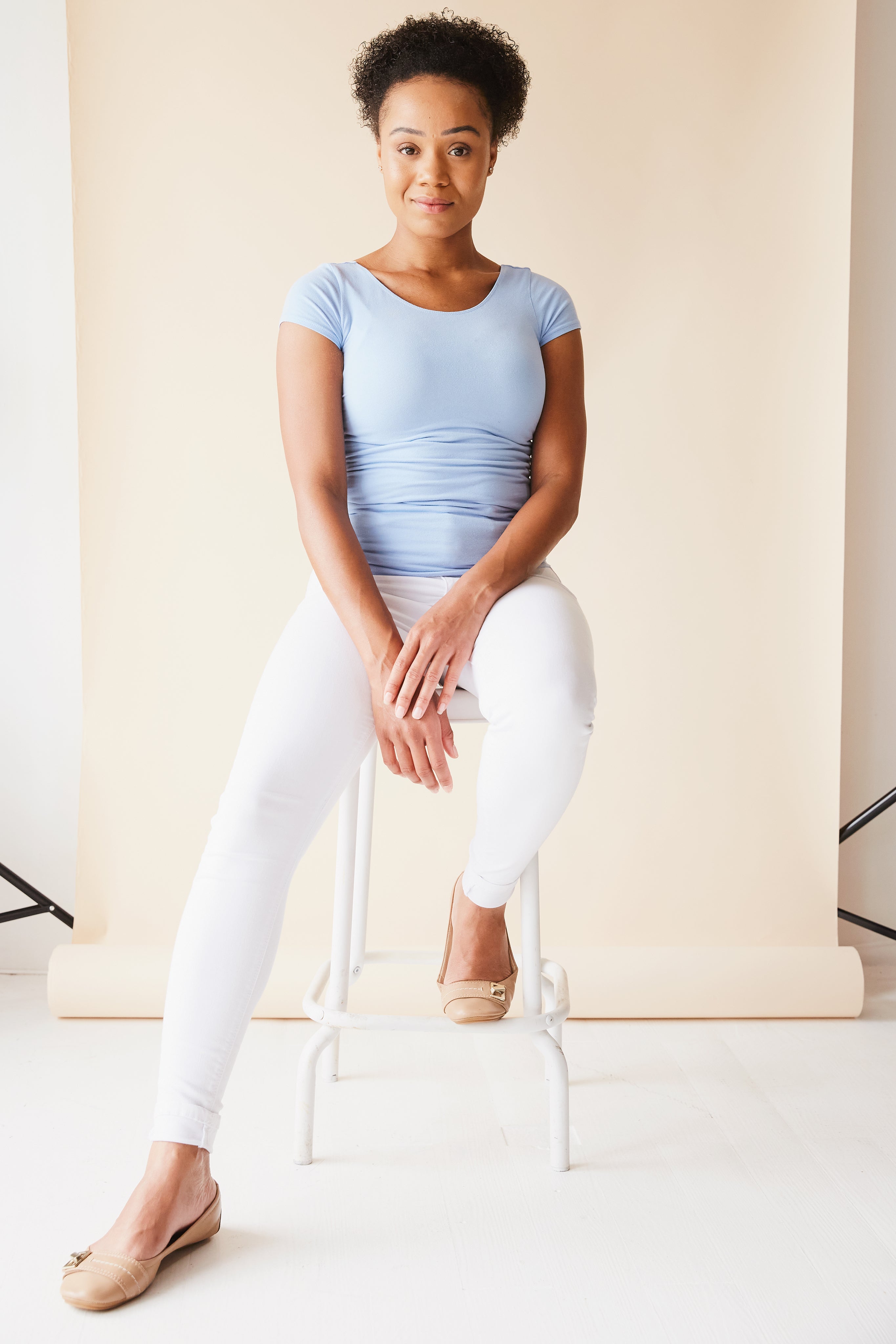 files/female-model-in-blue-and-white.jpg